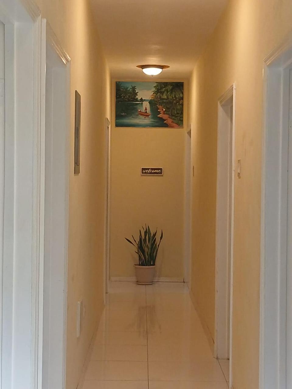 Runthings Hideaway Stay Негрил Екстер'єр фото