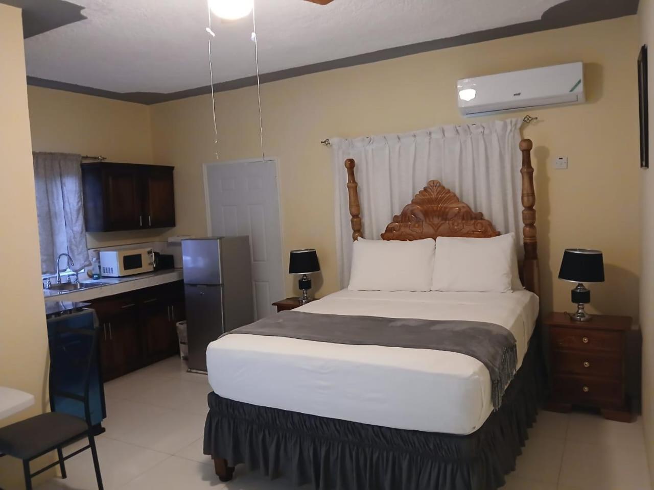 Runthings Hideaway Stay Негрил Екстер'єр фото